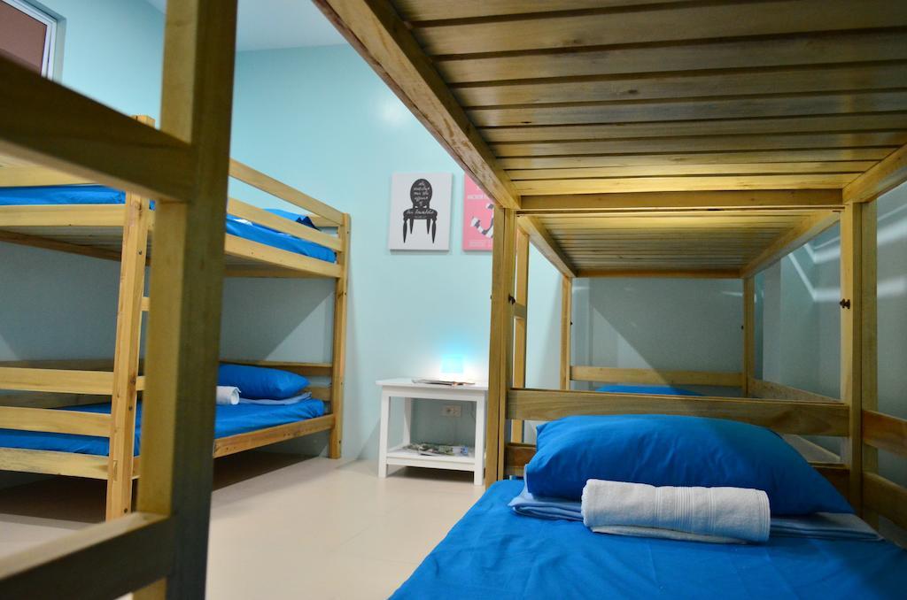 Tree House Inn Puerto Princesa Habitación foto